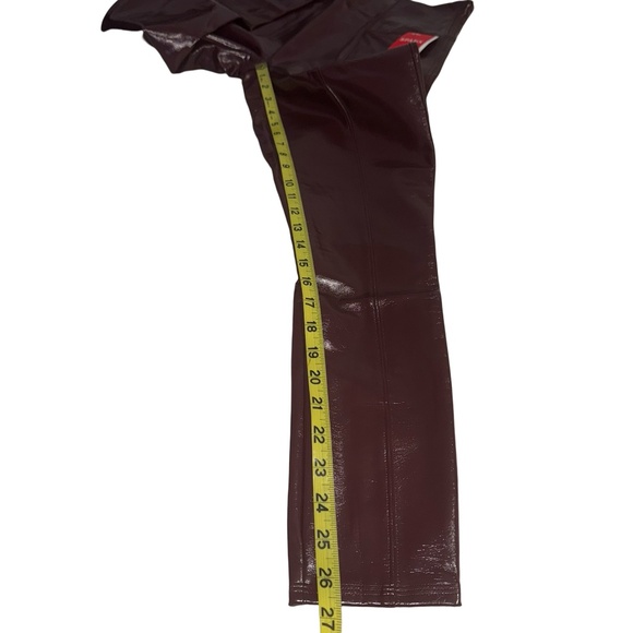 SPANXshape Women's Faux Patent Leather Leggings Burgundy Ruby High Rise L NWT - Picture 7 of 16